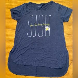 San Jose State University navy blue high low t shirt, size medium. EUC.